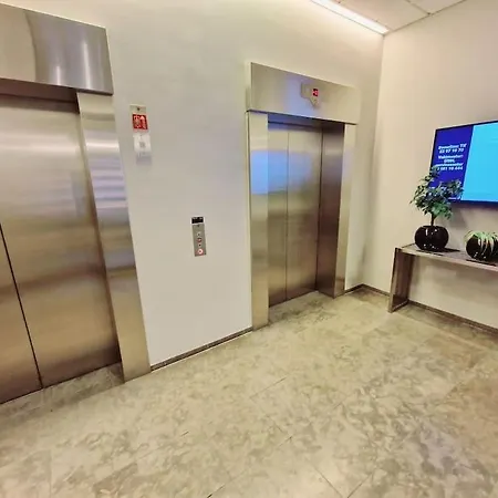 Apartment 18th Flr Gem Views & Luxury