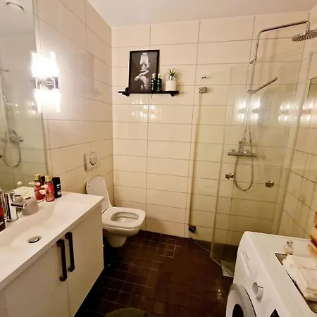 18th Flr Gem Views & Luxury Apartment *