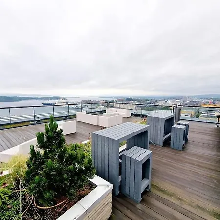 Lägenhet 18th Flr Gem Views & Luxury